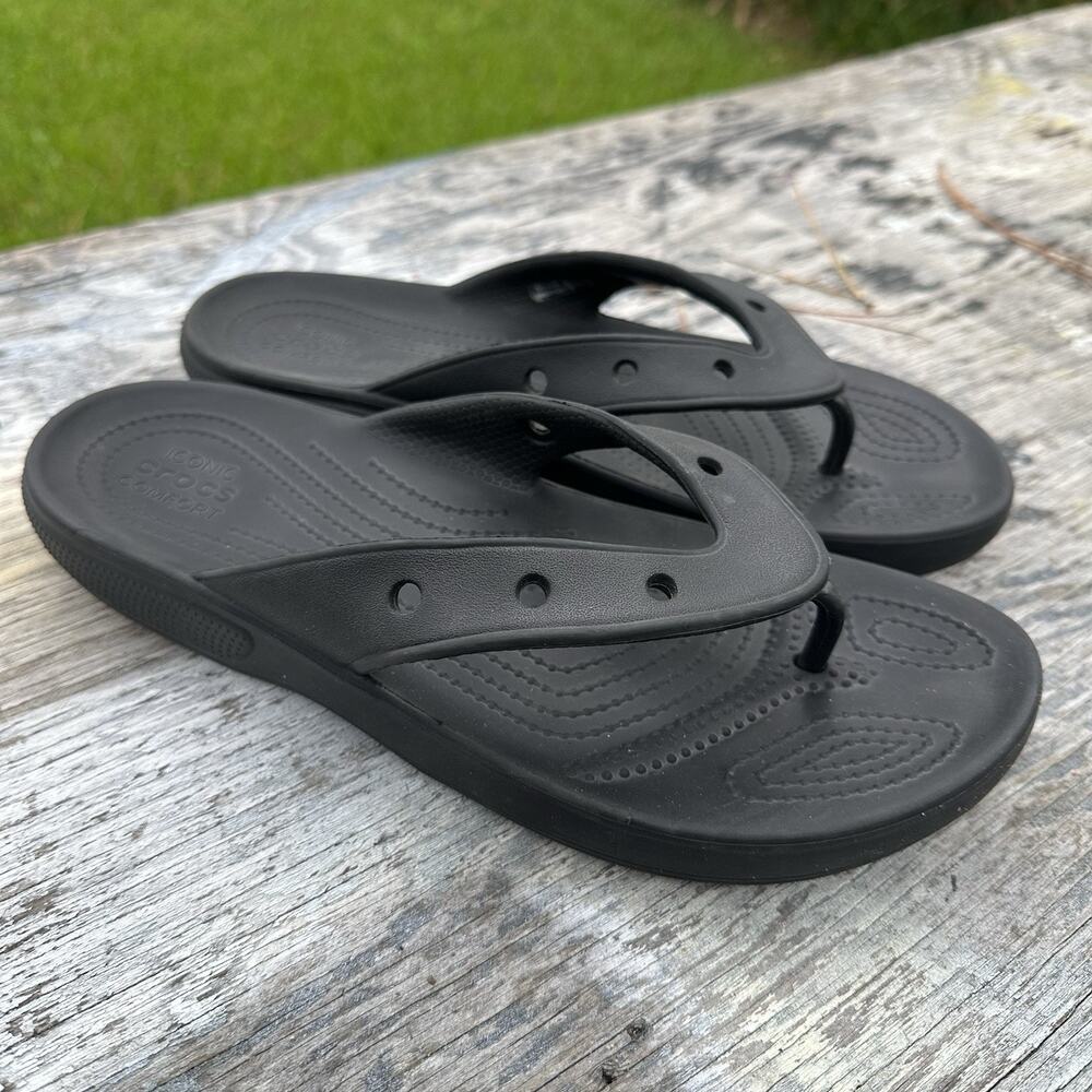 Crocs Modi Sport Flip Flop Sandals Black Men's 9 - Women’s 11 - 975